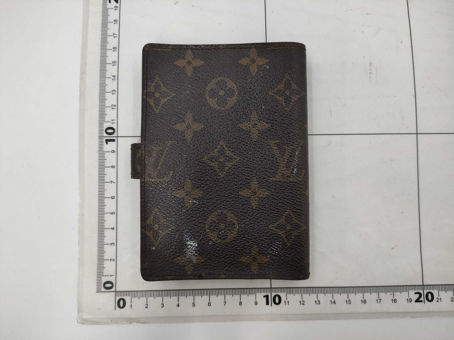 LOUIS VUITTON Monogram Agenda Notebook Cover