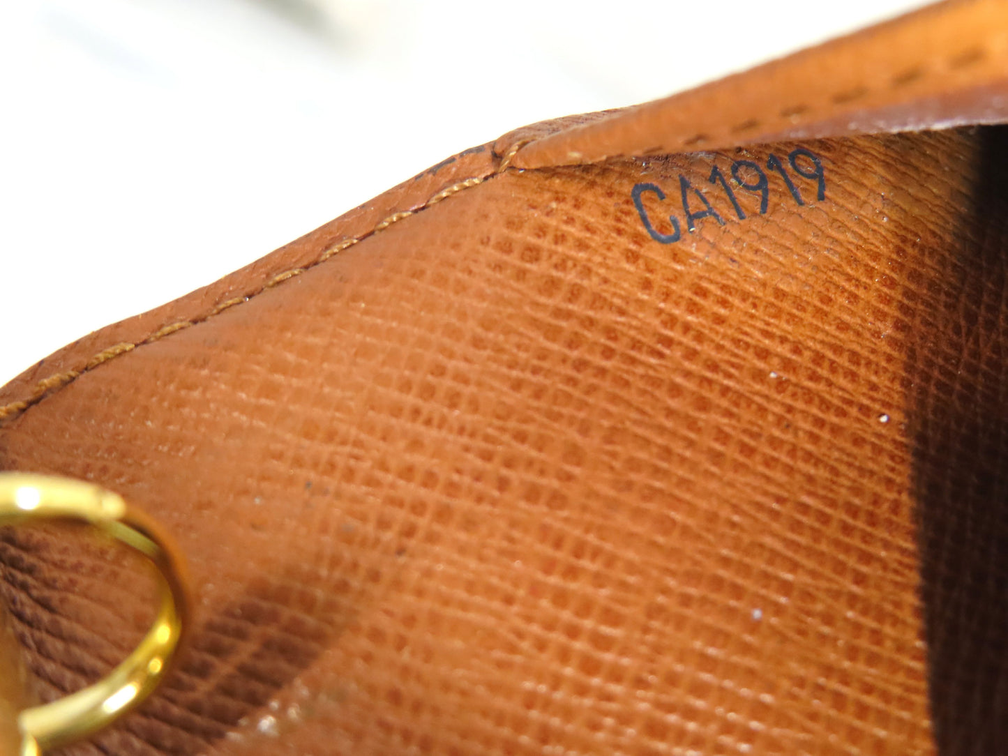 LOUIS VUITTON Monogram Agenda Planner Cover