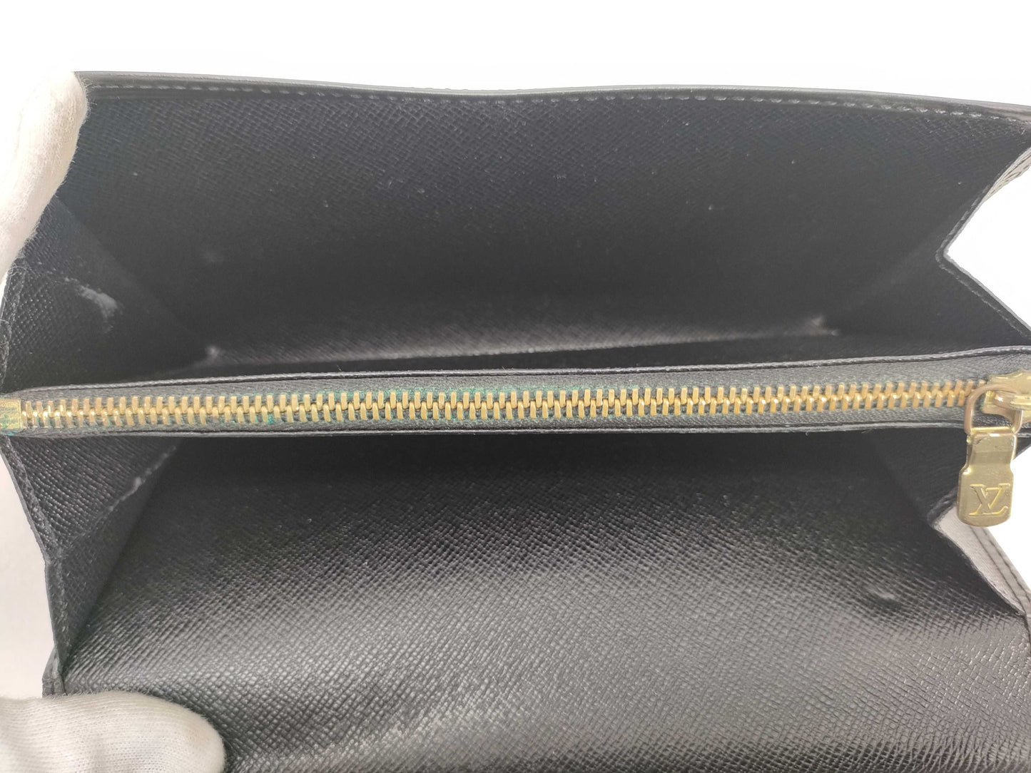 LOUIS VUITTON RFID Unverifiable SR1000 Epi Louis Vuitton Epi Long Wallet Black Wallet