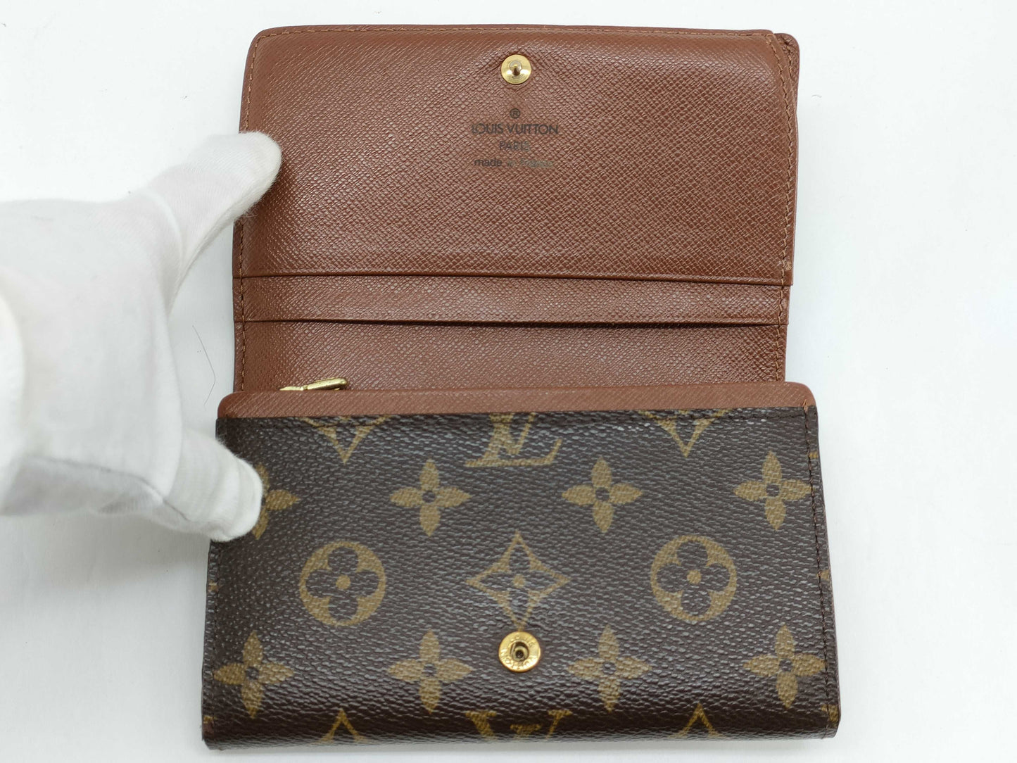 LOUIS VUITTON Monogram Louis Vuitton Monogram Folding Wallet