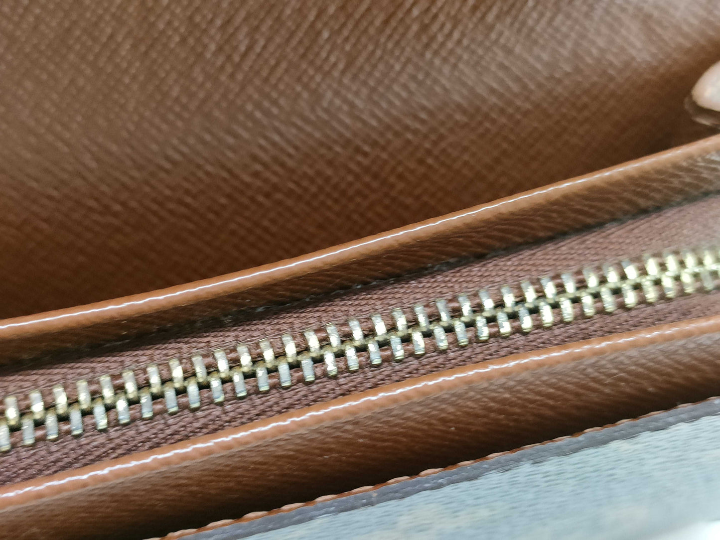 LOUIS VUITTON Monogram Louis Vuitton Monogram Folding Wallet