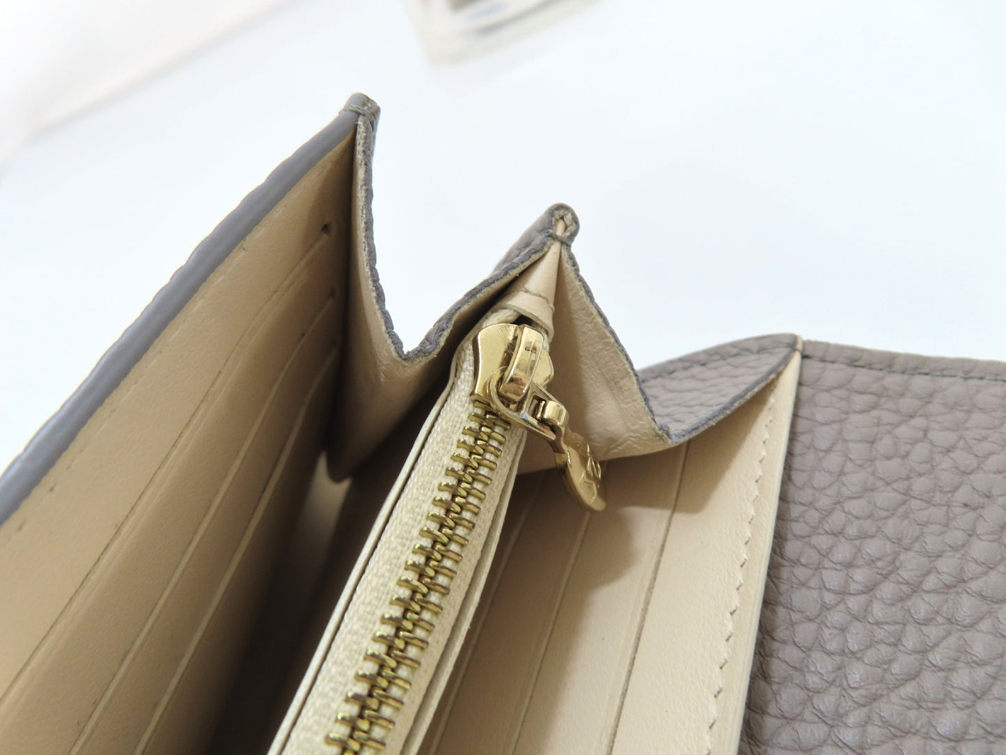 LOUIS VUITTON RFID Verified Louis Vuitton Portefeuille Capucines Wallet