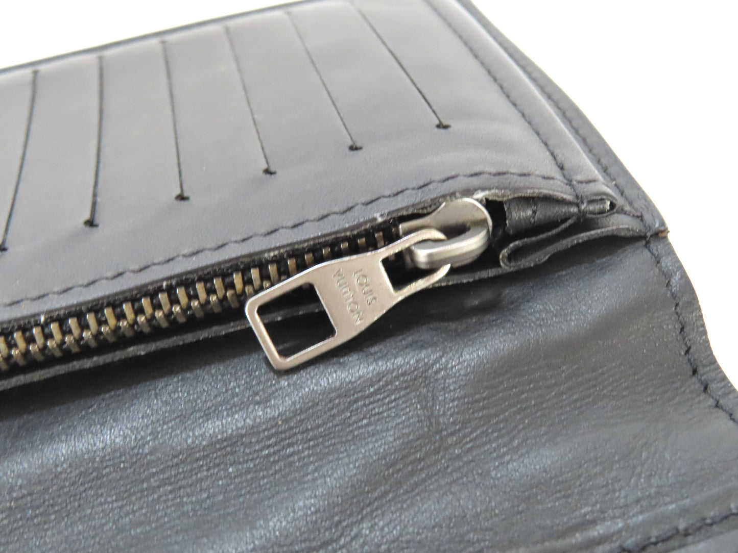 LOUIS VUITTON Damier Graphite Wallet