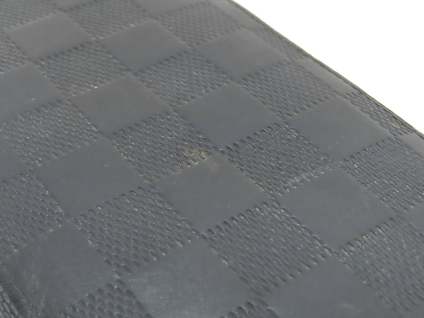 LOUIS VUITTON Damier Graphite Wallet