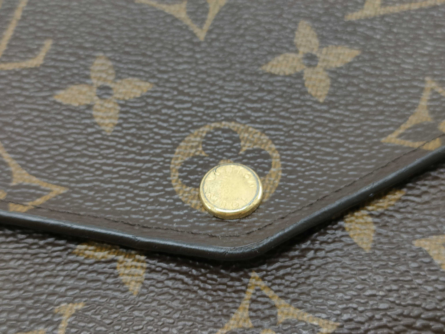 LOUIS VUITTON Monogram Louis Vuitton Monogram Long Wallet