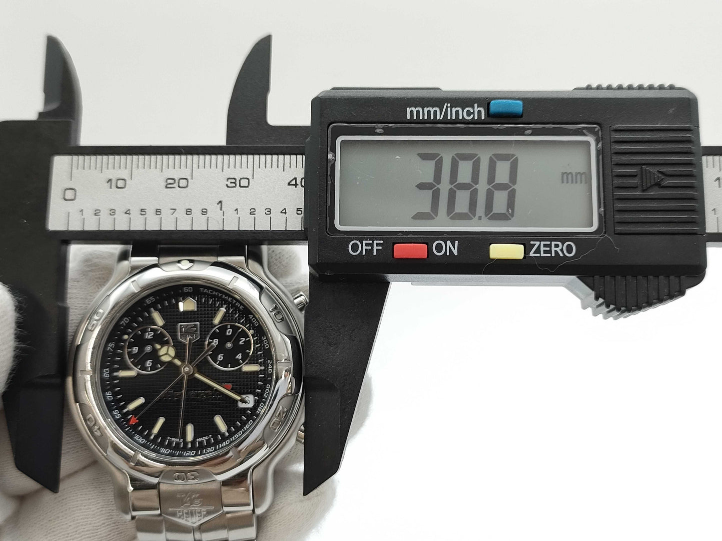 TAG Heuer McLaren Limited Edition CH1117 888/2000 Quartz Men's Watch