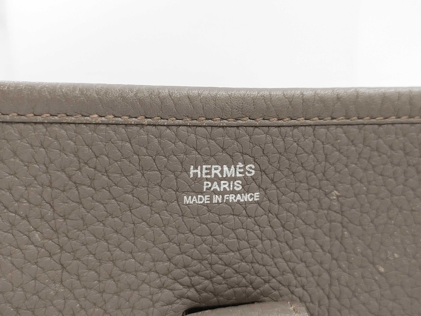 HERMES Evelyn 3 Trion P Etupe Shoulder Bag