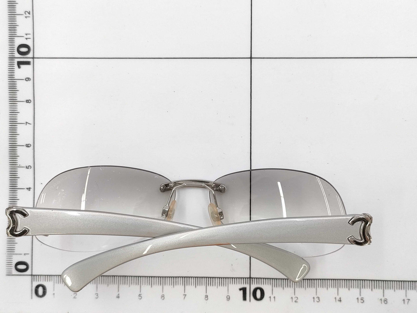 CHANEL Coco Mark Sunglasses Silver Sunglasses/Eyeglasses