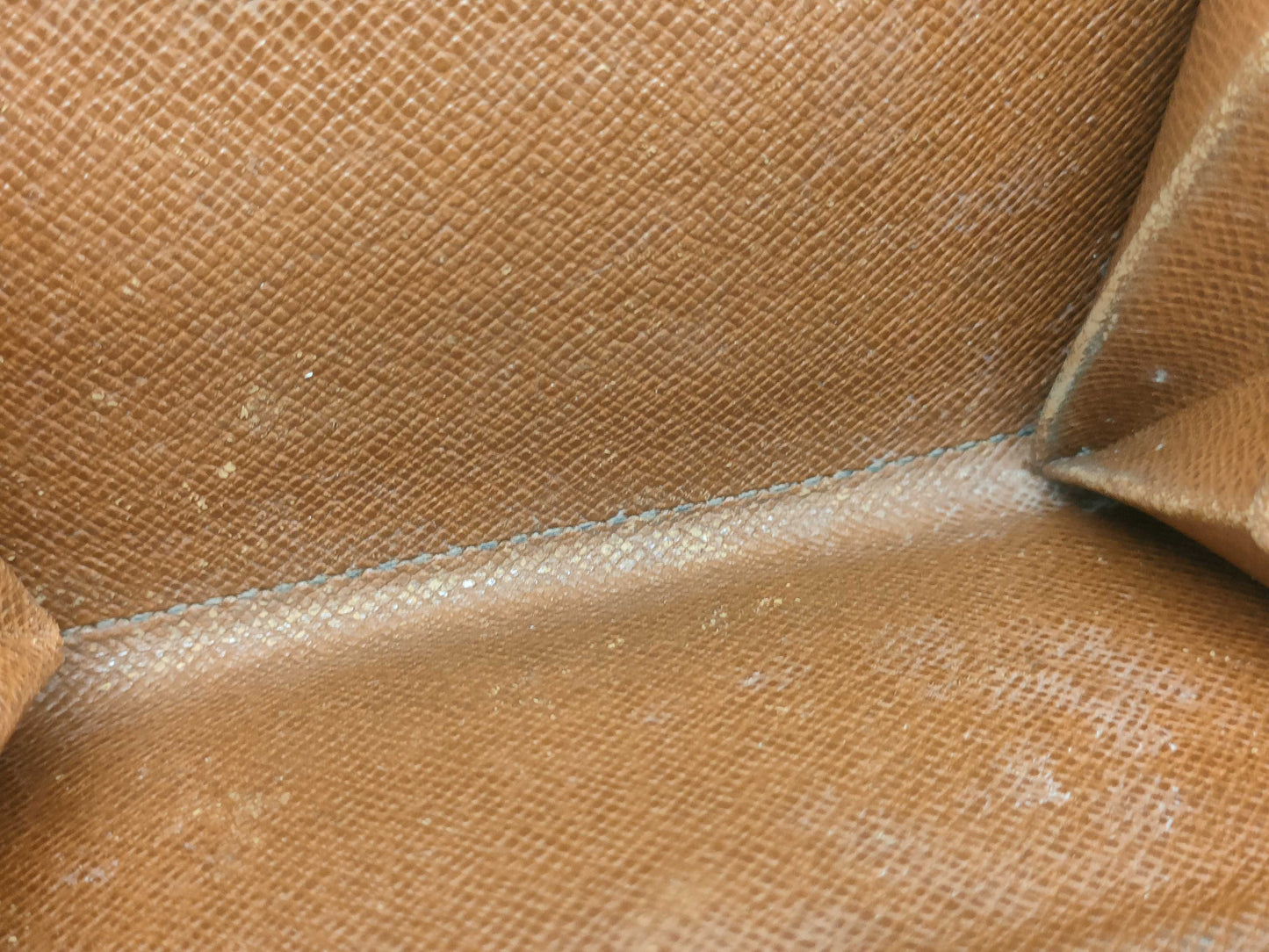 LOUIS VUITTON Monogram Louis Vuitton Monogram Folding Wallet