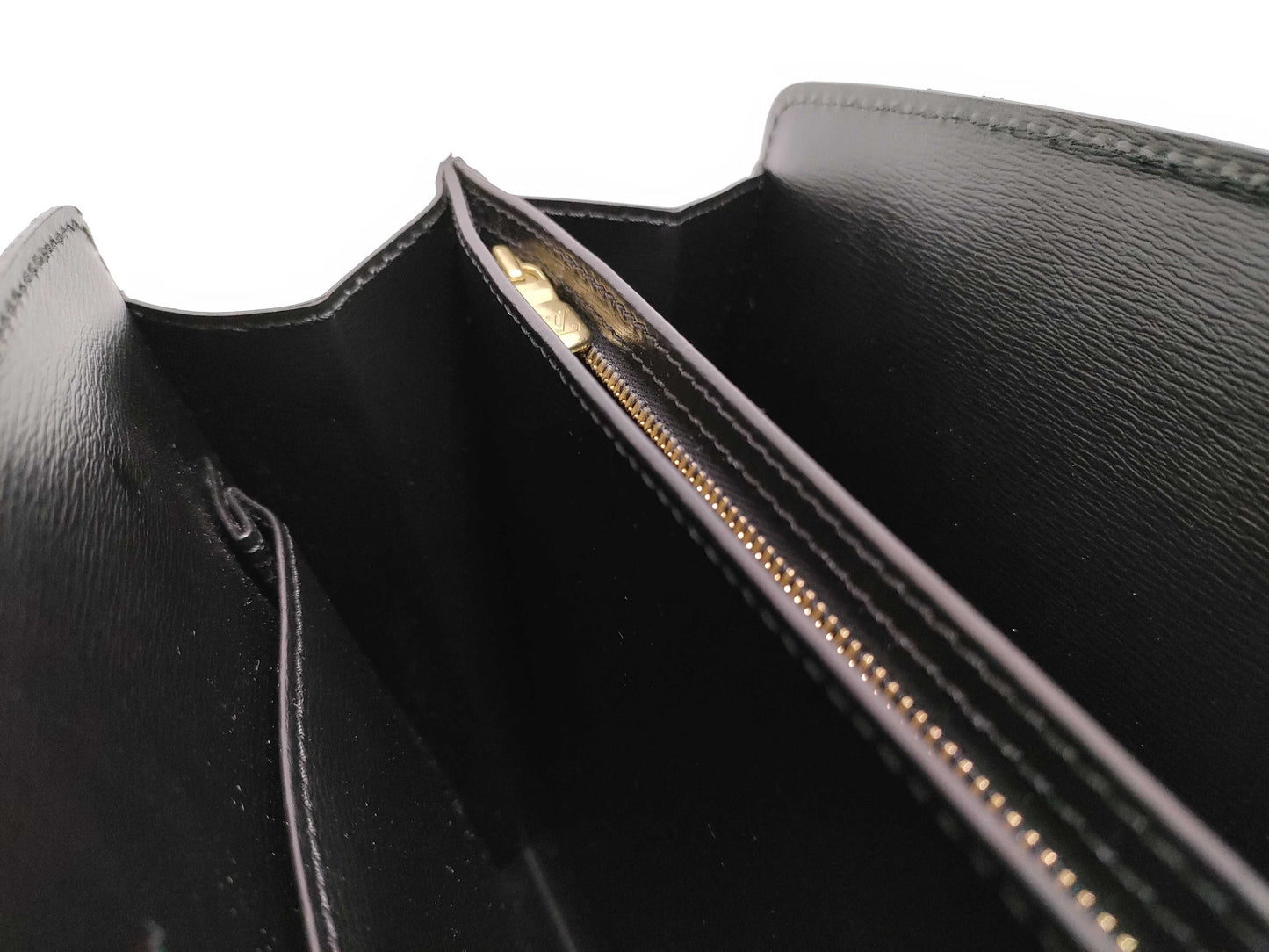 LOUIS VUITTON RFID Unverifiable Epi Capuchin Monogram Handbag