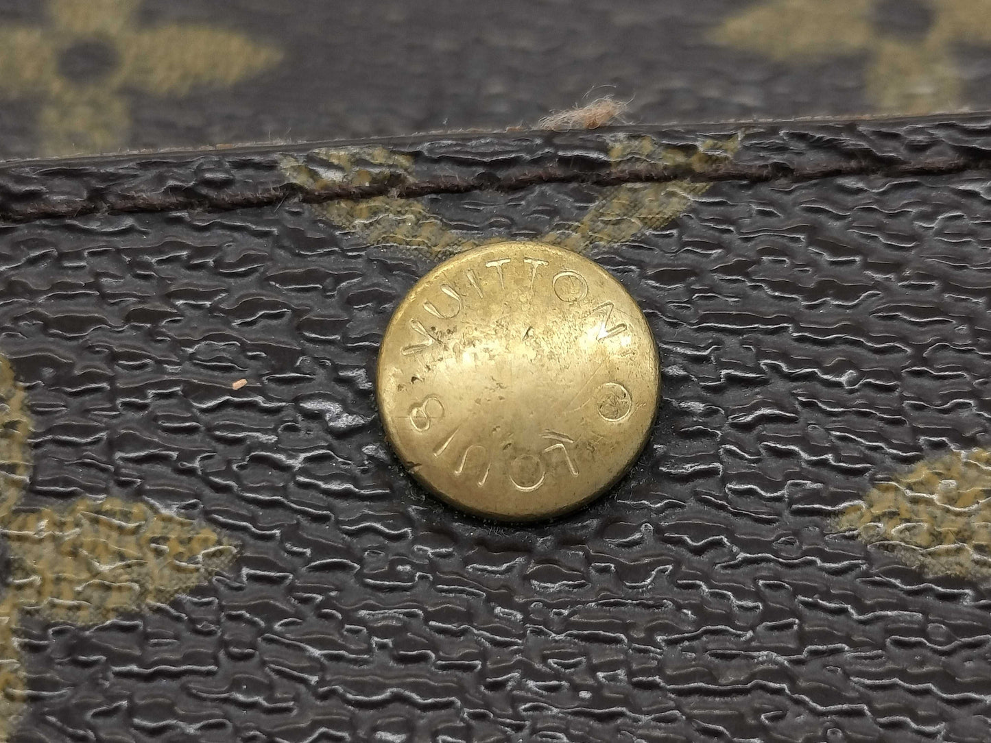 LOUIS VUITTON Monogram Louis Vuitton Monogram Portefeuille Sarah TH0016 Wallet