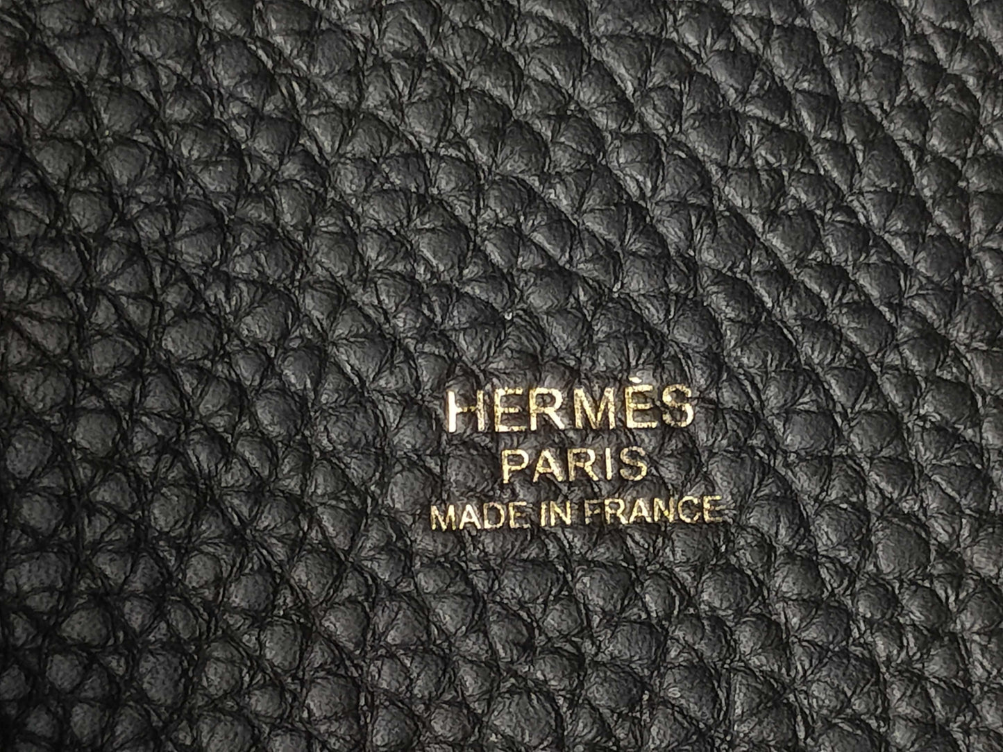HERMES Picotin Lock MM Taurillon Clemence Leather Handbag, Black, G Hardware, Z Stamp