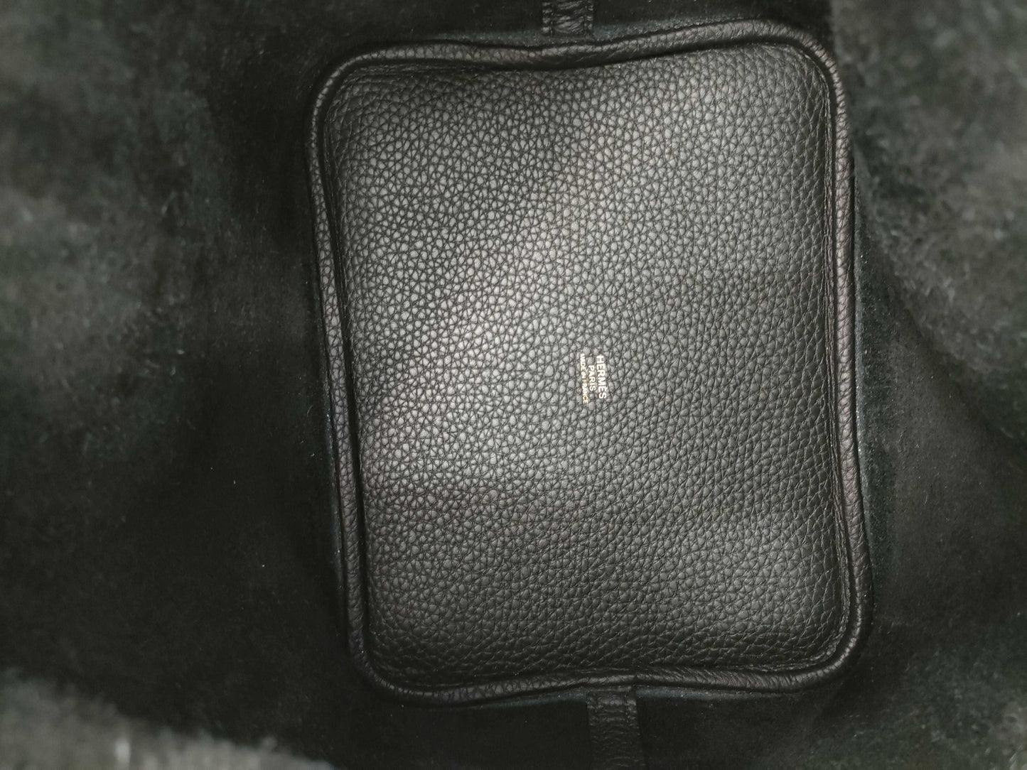 HERMES Picotin Lock MM Taurillon Clemence Leather Handbag, Black, G Hardware, Z Stamp