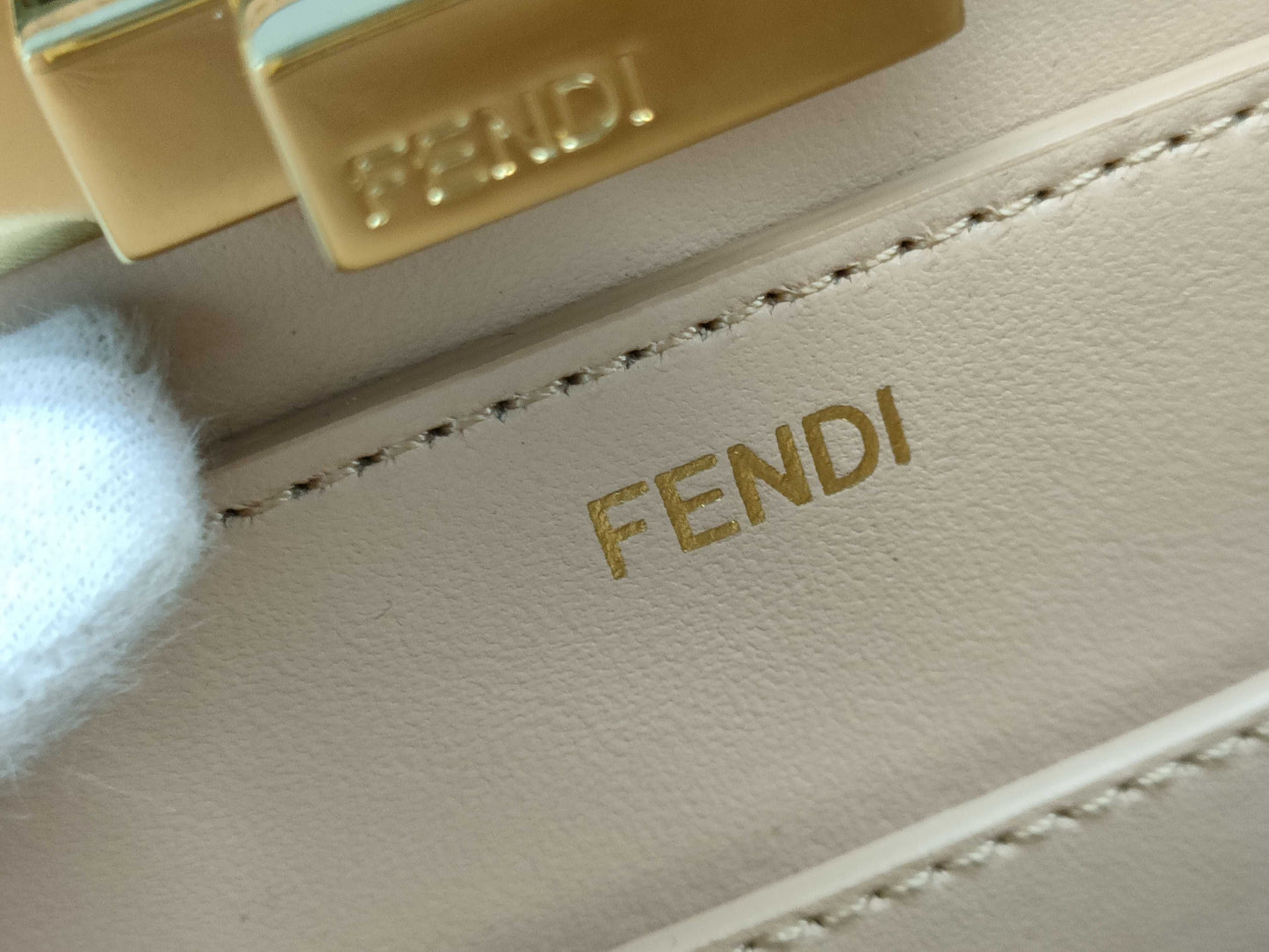 FENDI Peekaboo I See You Medium Handbag 8BN321 Black