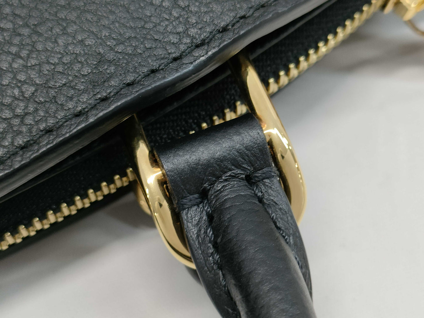 LOUIS VUITTON Monogram Empreinte Grand Palais PM M58916/RFID Handbag