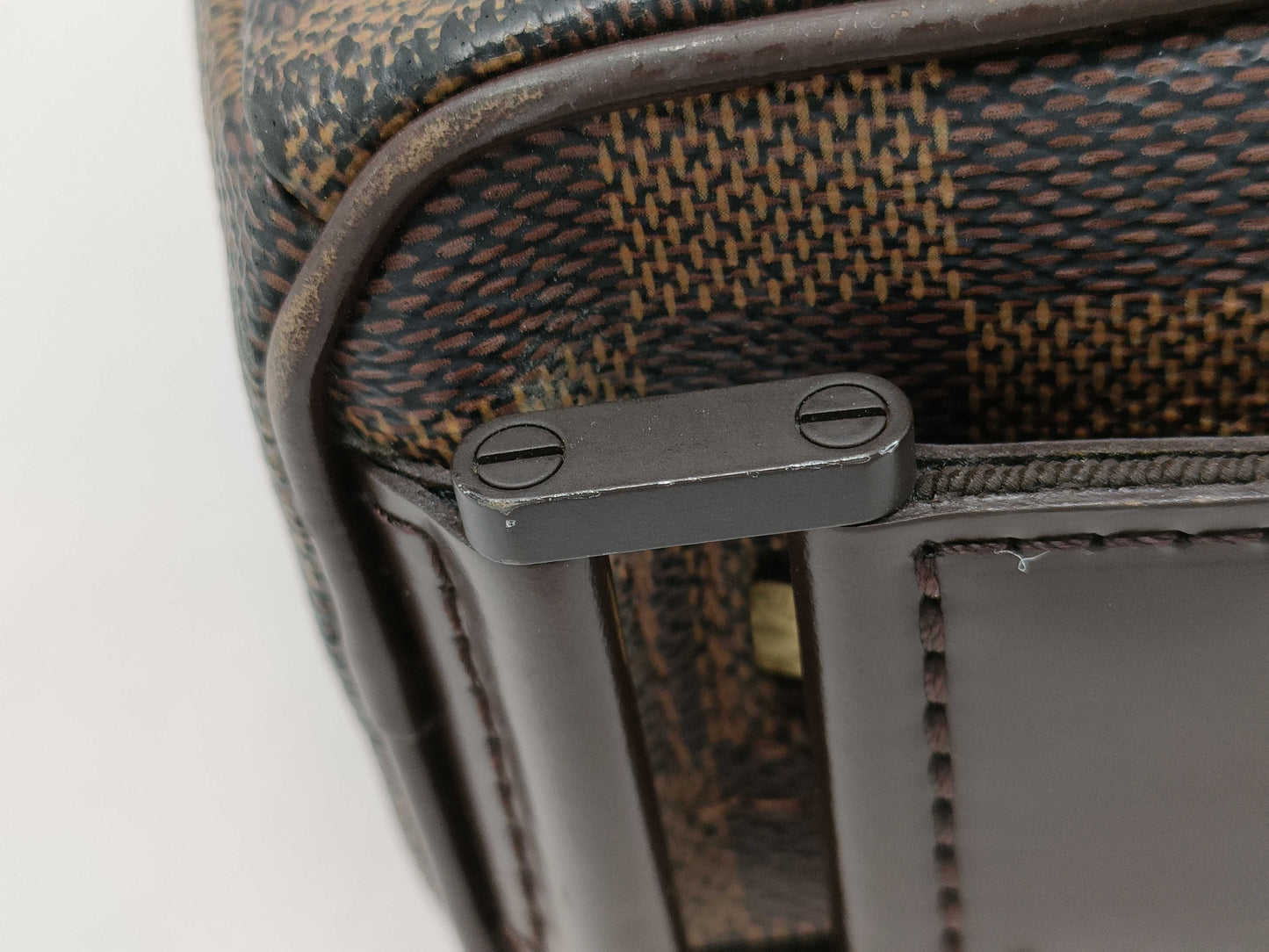 LOUIS VUITTON Damier Olaf PM N41442 MI1014 Shoulder Bag