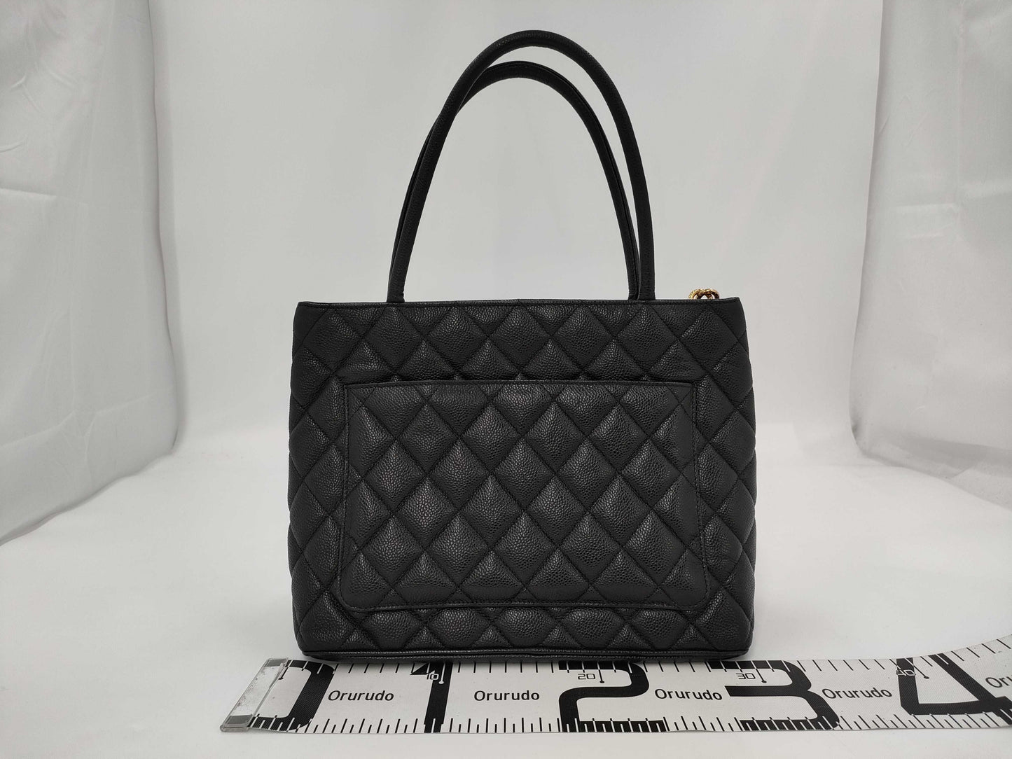 CHANEL Caviar Reissue Tote Bag, Black, 7873414