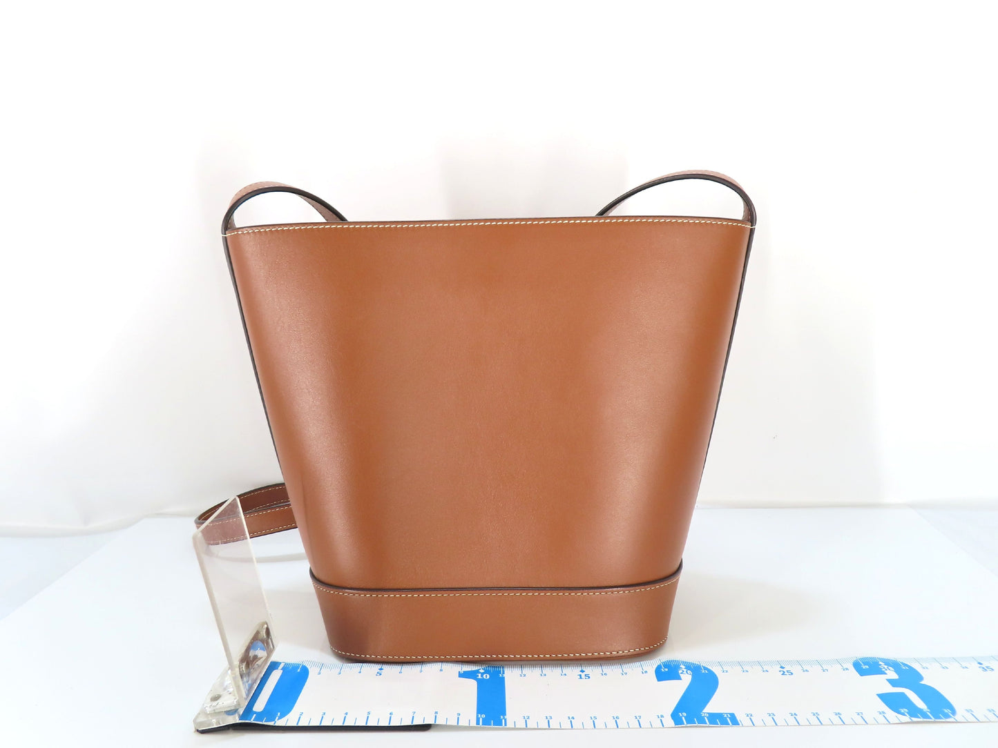 CELINE Triomphe Cuir Bucket A-Rank Shoulder Bag