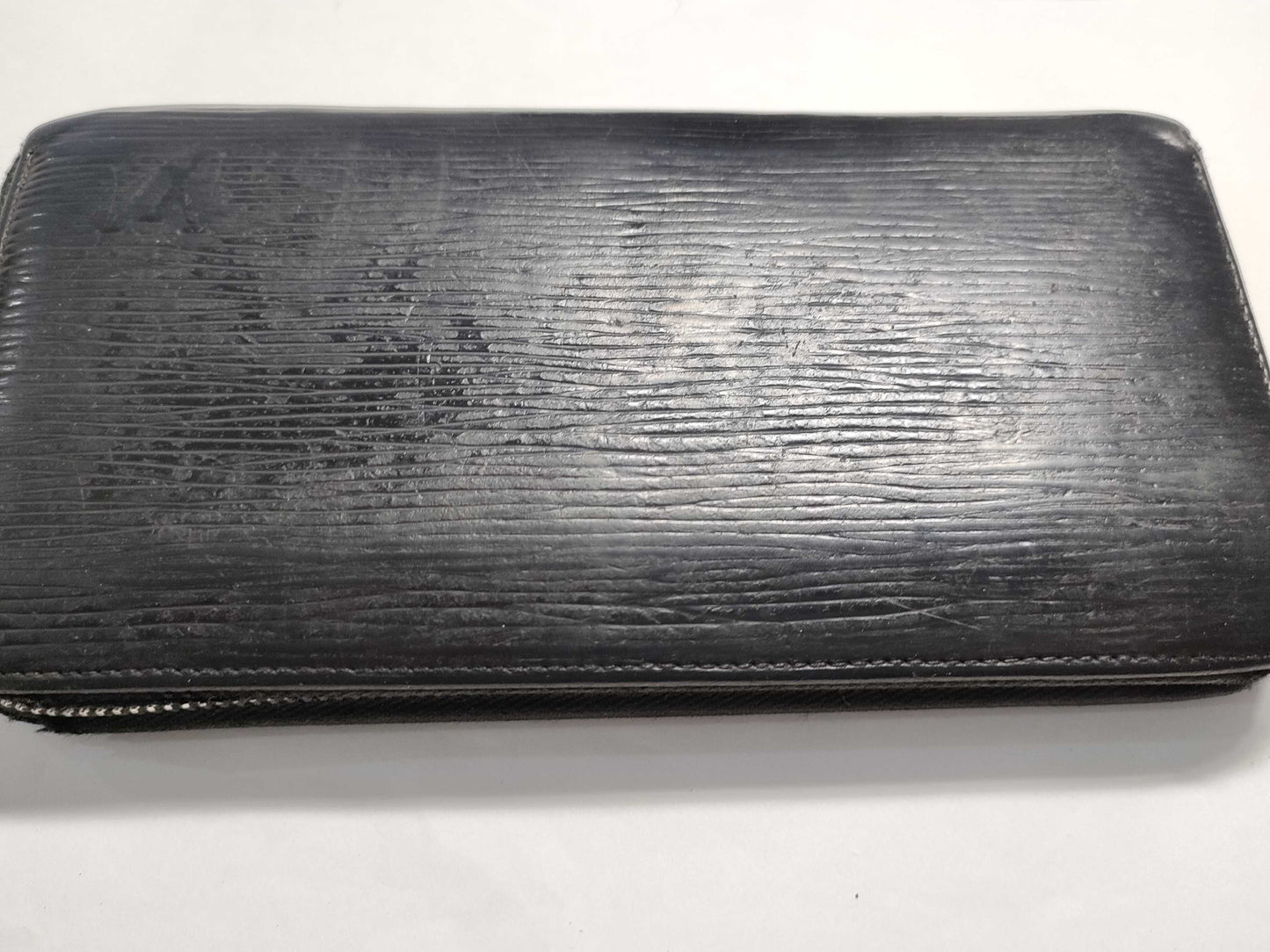 LOUIS VUITTON Epi Zippy Wallet Noir CA2183 Wallet