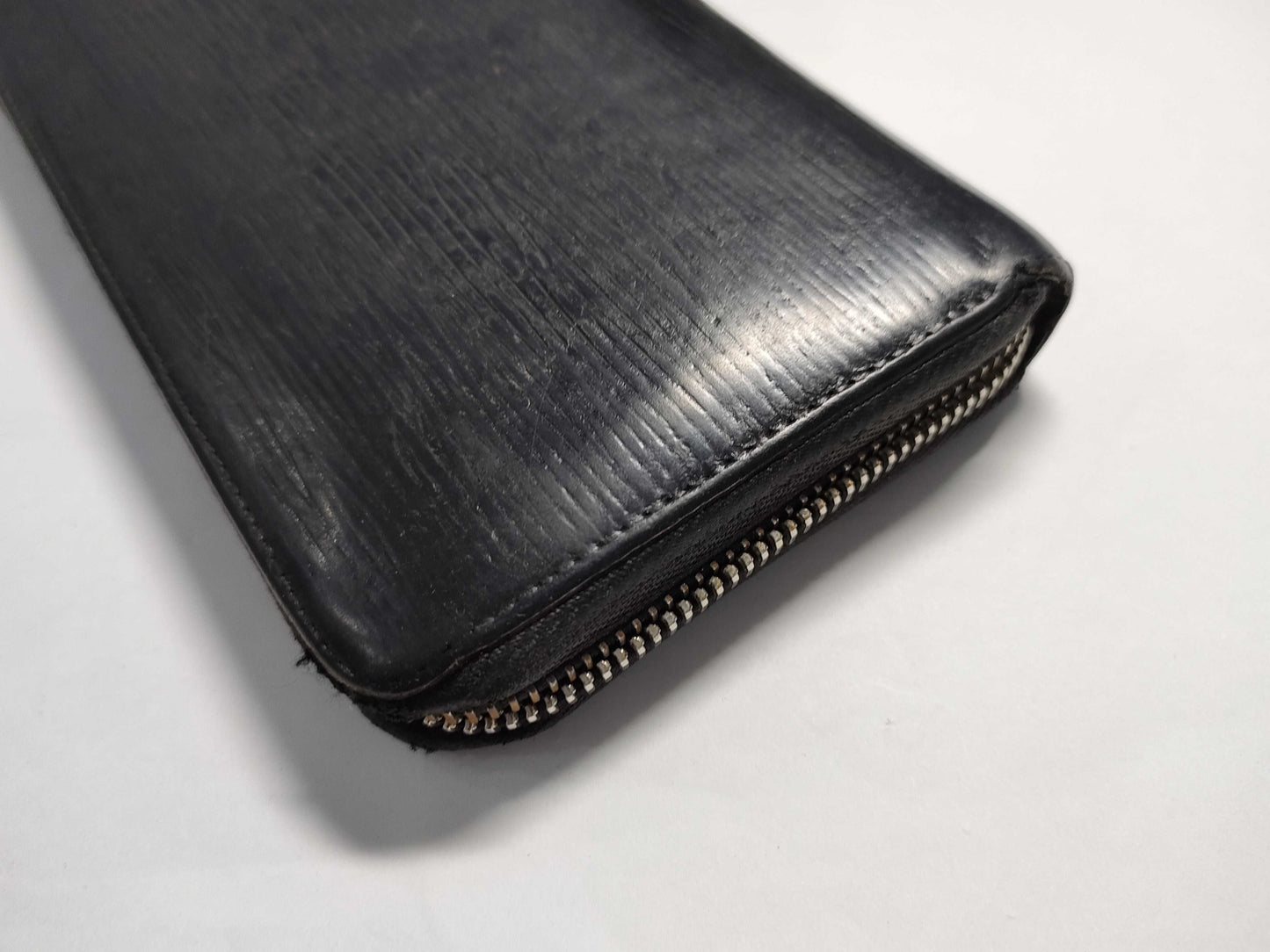 LOUIS VUITTON Epi Zippy Wallet Noir CA2183 Wallet