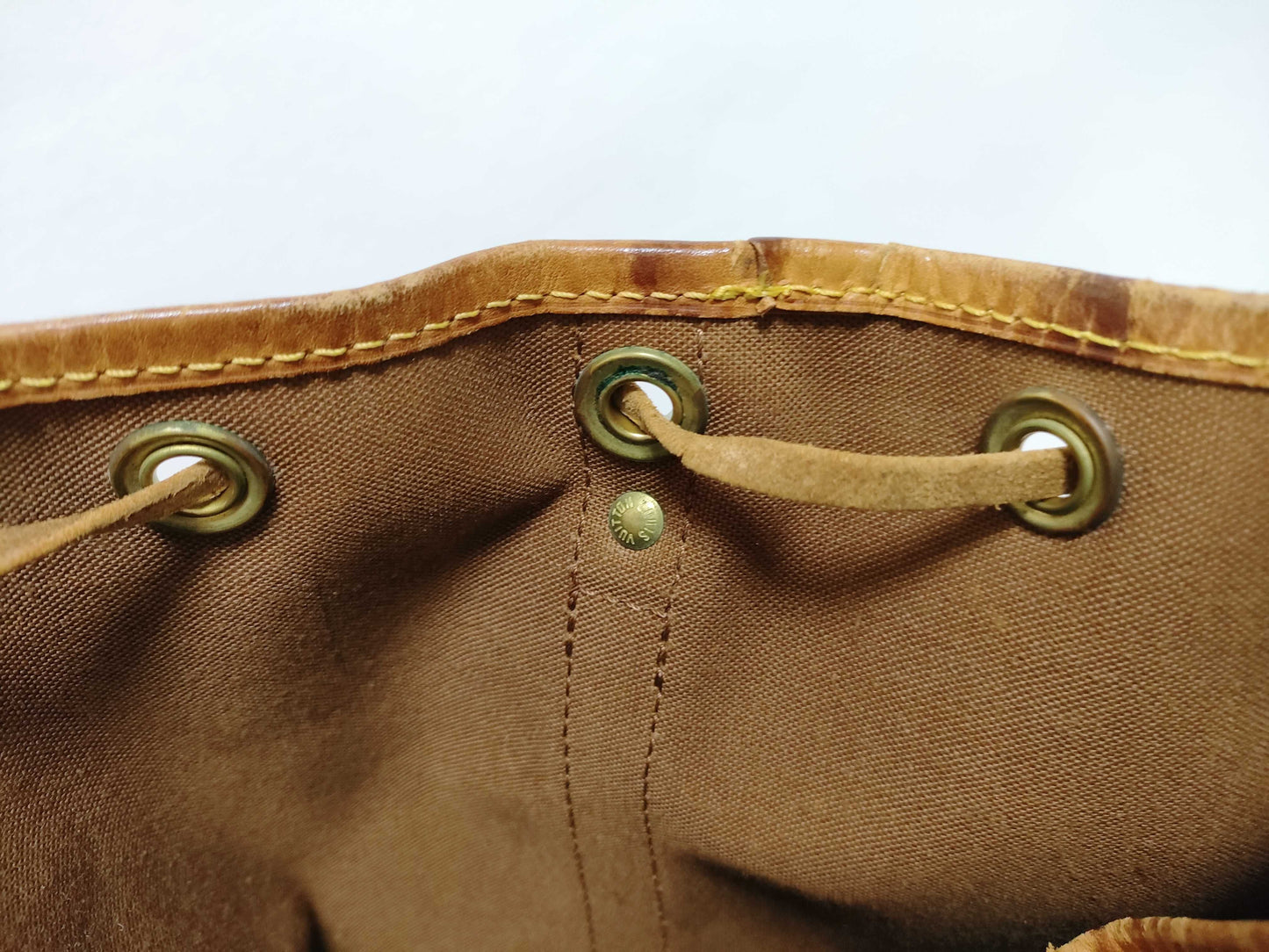 LOUIS VUITTON RFID Unverifiable Monogram LV Monogram Noe Shoulder Bag