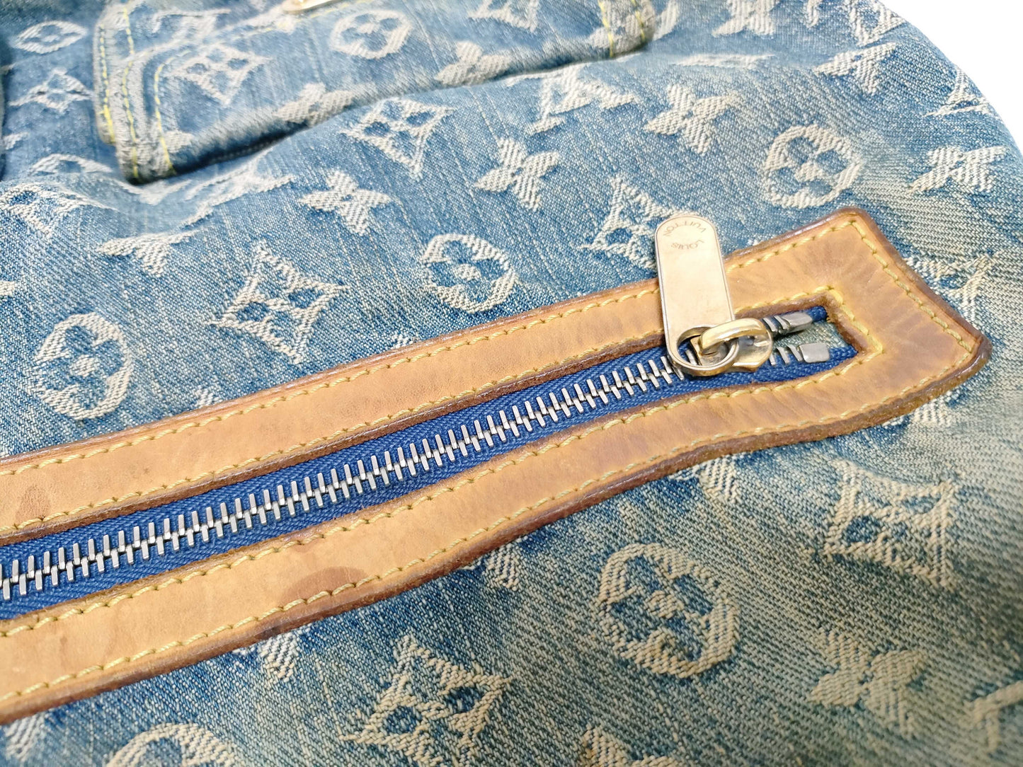 LOUIS VUITTON RFID Unverified S*10** Monogram Denim LV Baggy Denim Shoulder Bag