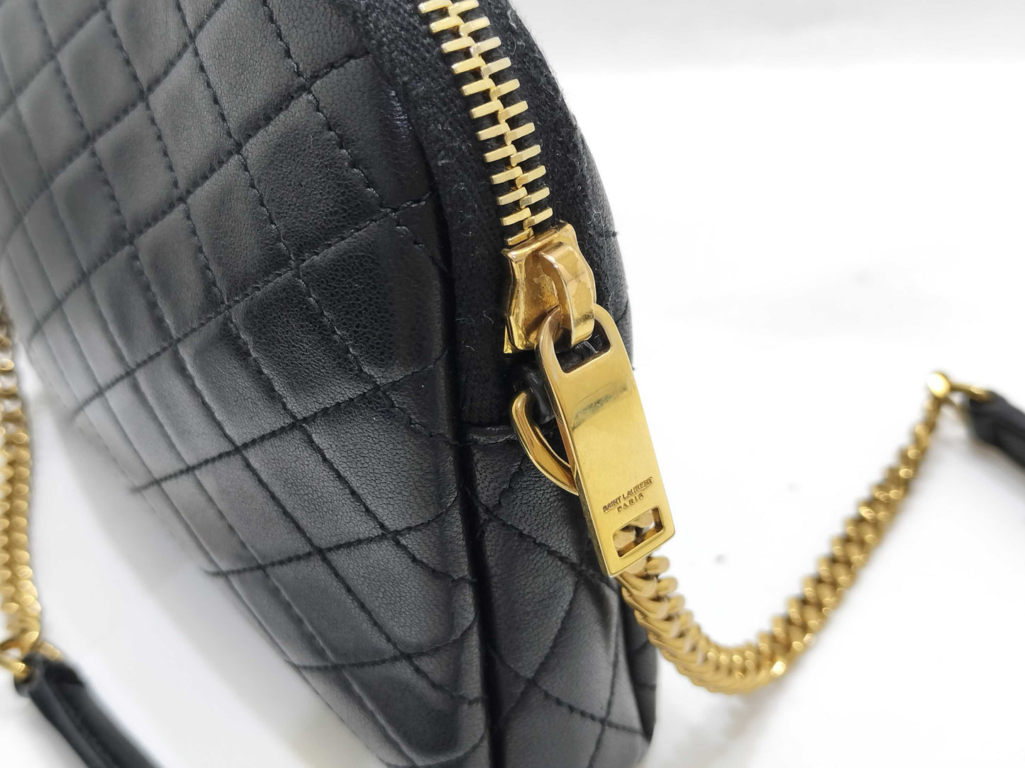 Yves Saint Laurent 733667 Gaby Chain Shoulder Bag in Quilted Leather and Black