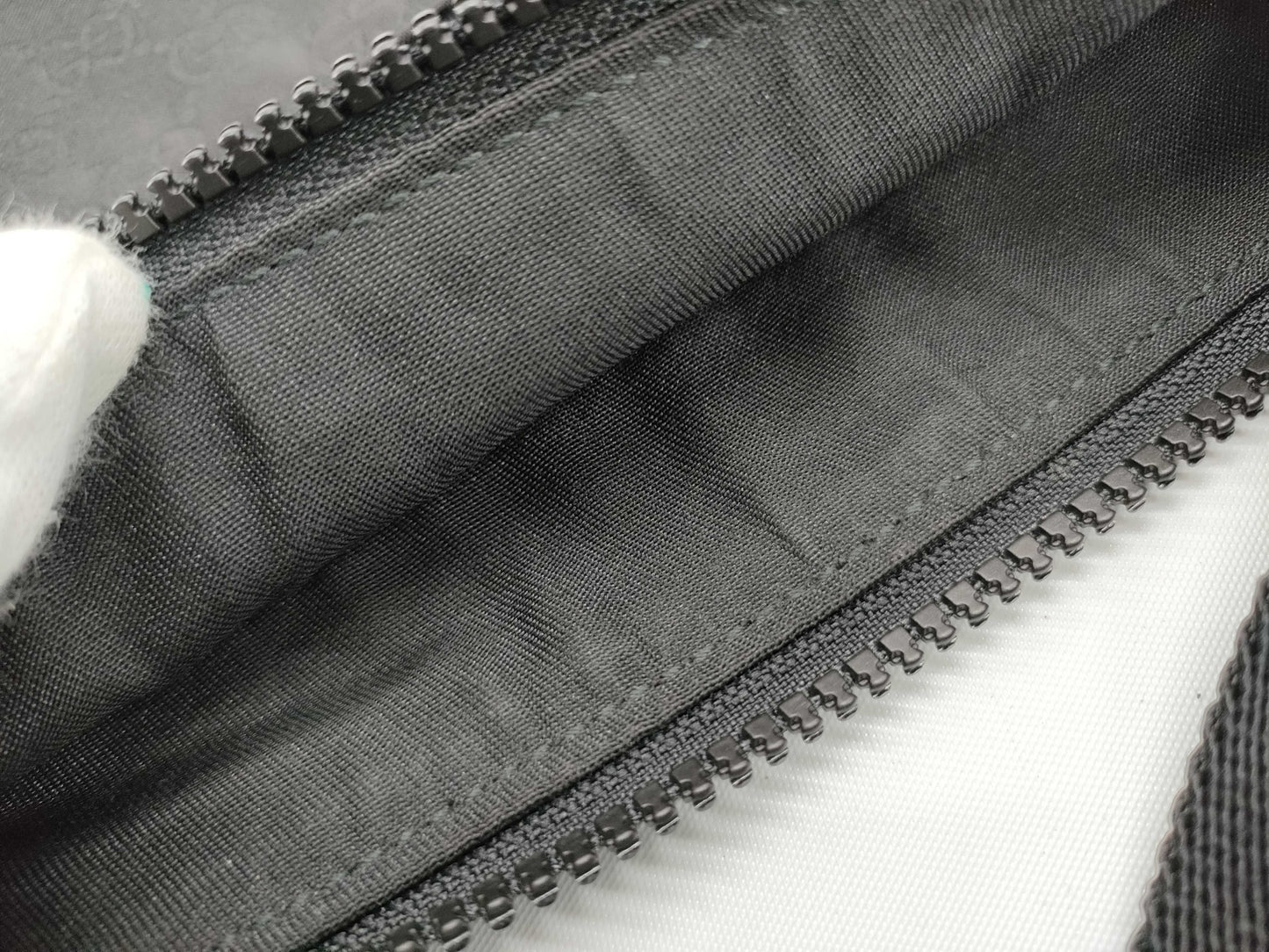 GUCCI GG Nylon/Leather Shoulder Bag 449183