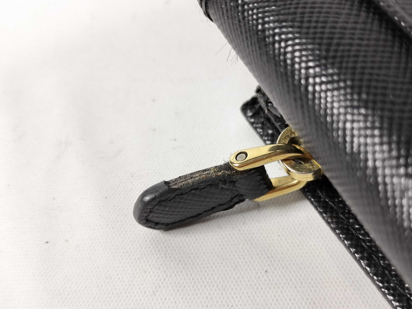 PRADA PRADA Saffiano Triangle Long Wallet Wallet
