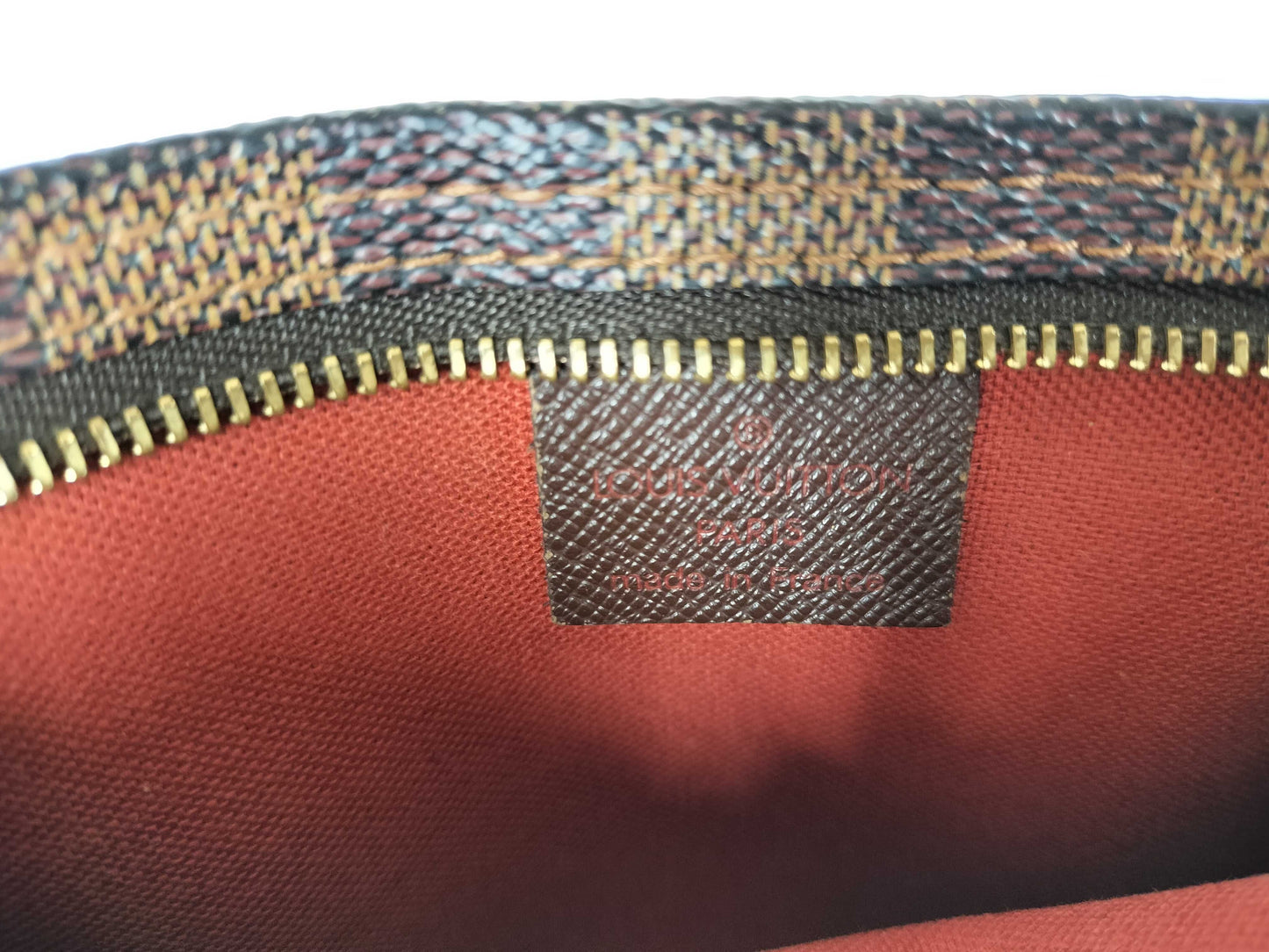 LOUIS VUITTON Damier LV Damier Truth Makeup Handbag