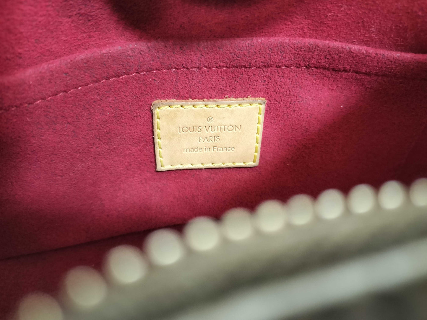 LOUIS VUITTON Unconfirmed Monogram LV Mono Pochette Croissant Handbag