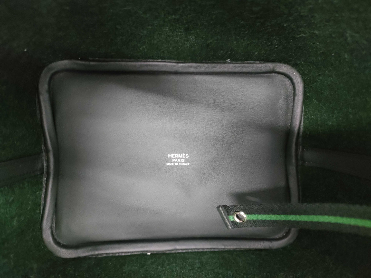HERMES Picotin Lock 18 PM Go Team Vert Foncé Handbag with Silver Hardware and Stamped Silver.