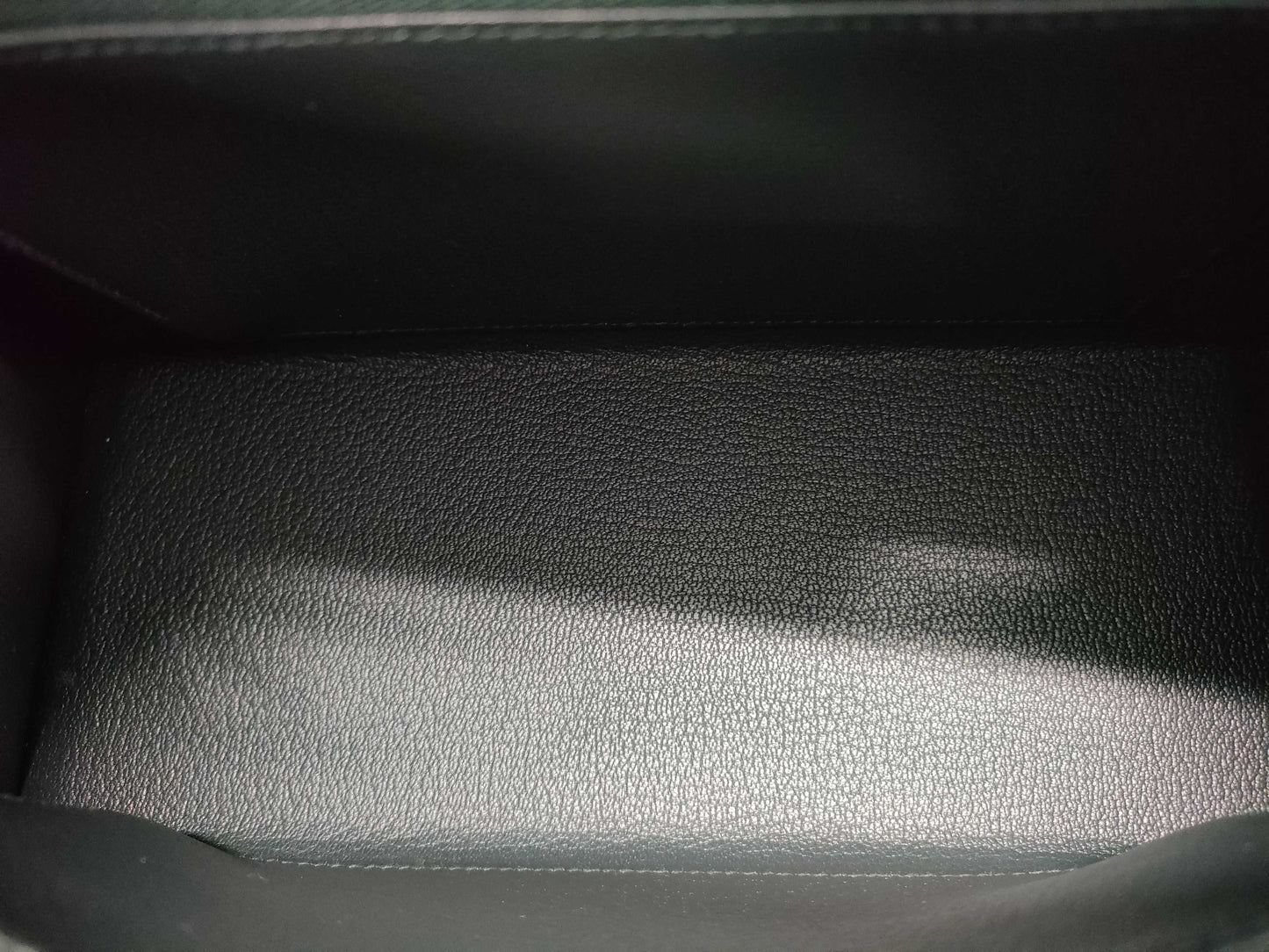 HERMES Kelly 25 Personal Order Vert Chypre/Nata Handbag with Matte Gold Hardware and GP W Stamp