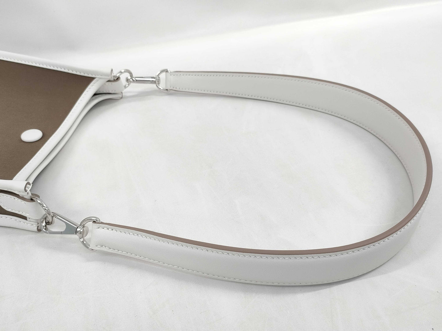 HERMES Neo Evelyne Mini Amazone 16 TPM Shoulder Bag in Etoupe/Gri Pearl with Silver Hardware and K Stamp