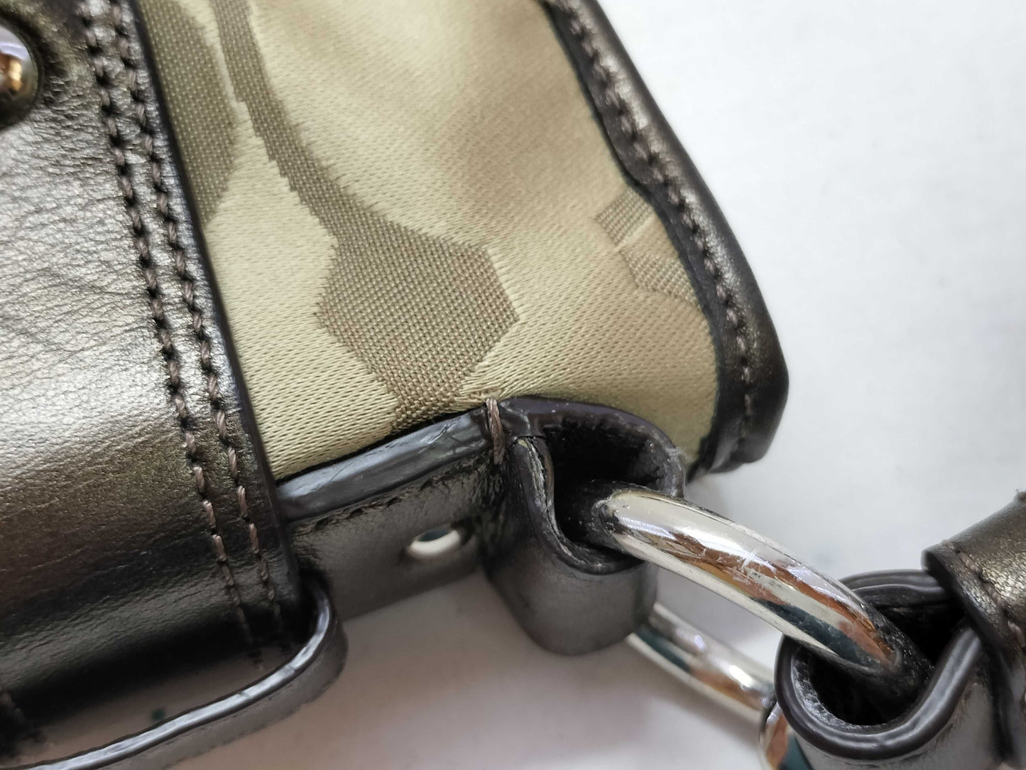 COACH Signature COACH 1221 Shoulder Bag