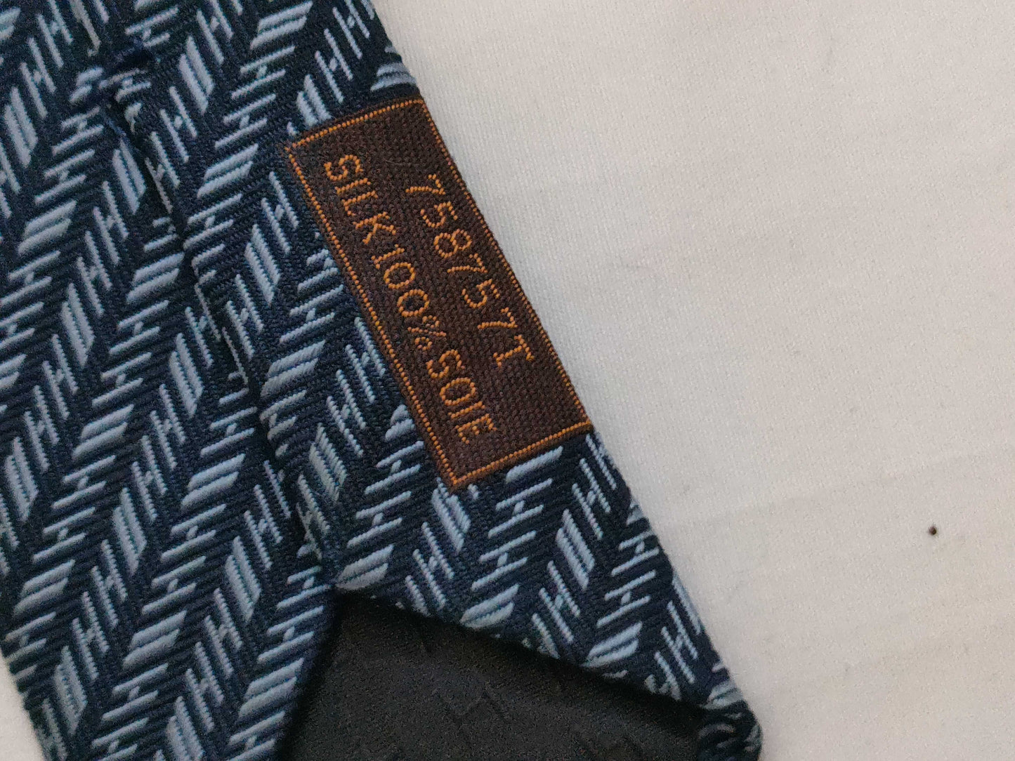 HERMES HERMES tie H pattern stains and fraying Other accessories