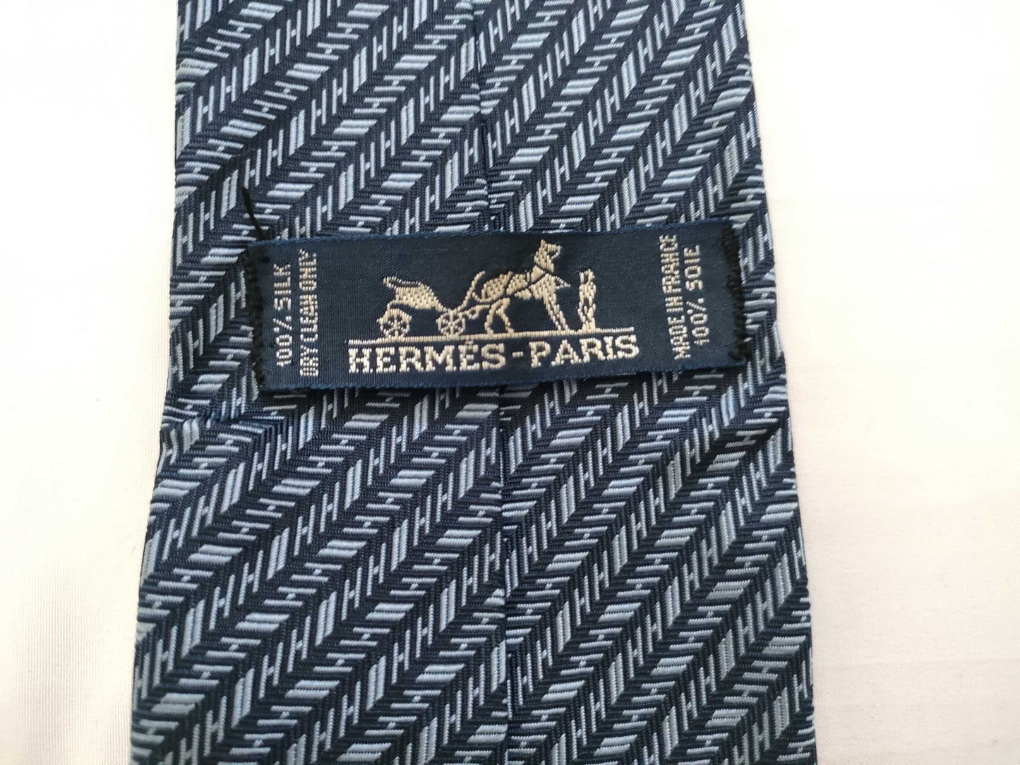 HERMES HERMES tie H pattern stains and fraying Other accessories