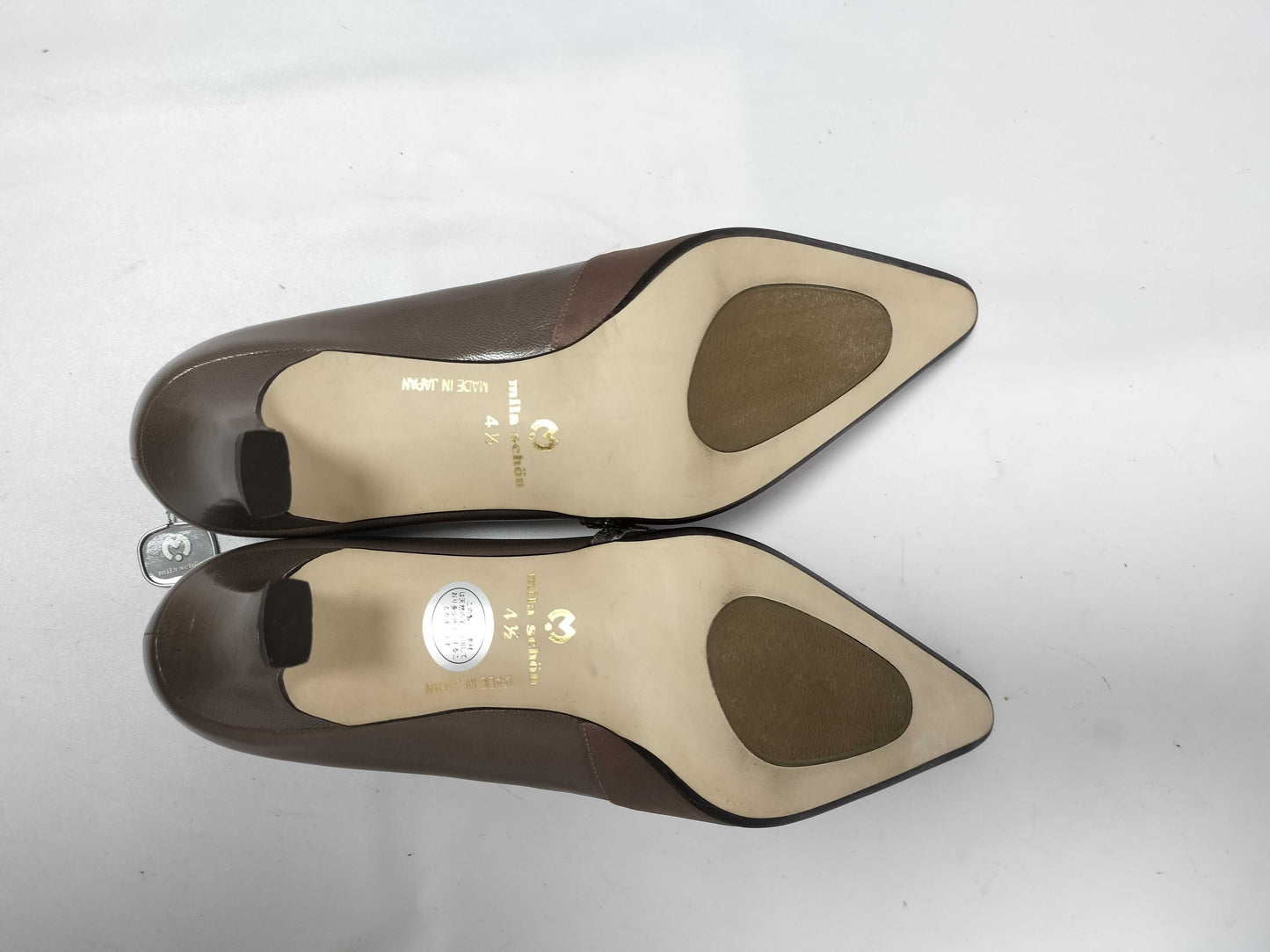 Mila Schon shoes. Pumps