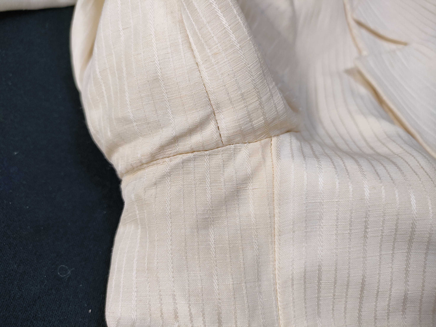 ARMANI COLLEZIONI clothing jacket