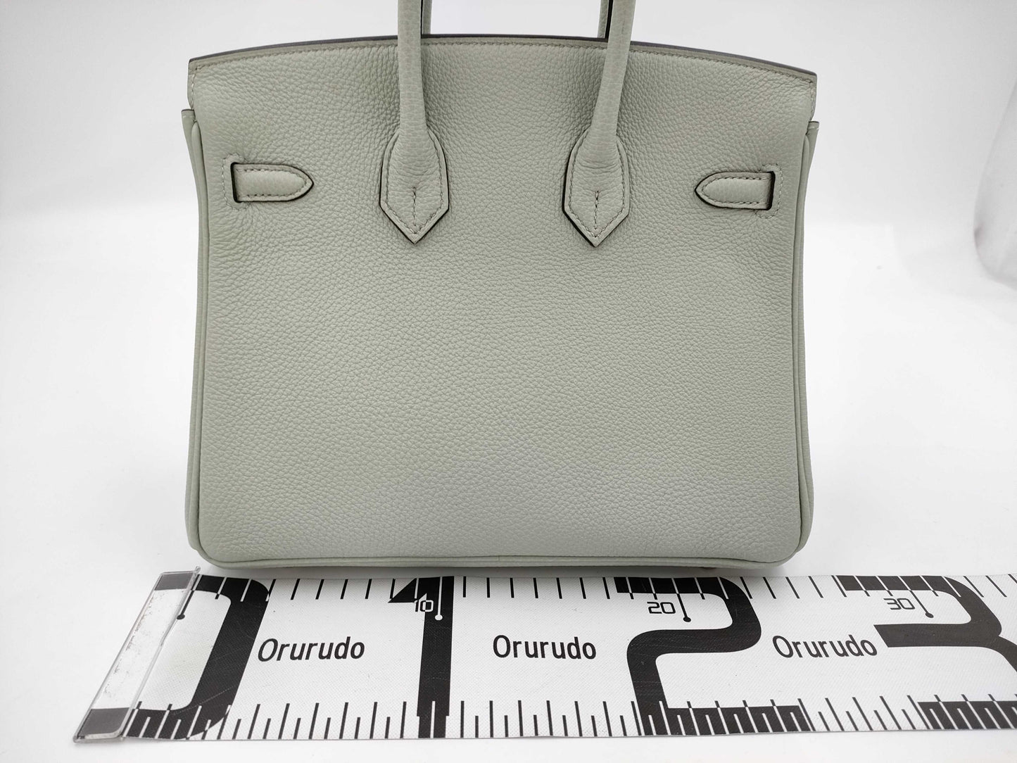 HERMES Birkin 25 Togo Ivory Beige Handbag with Gold Hardware, B Stamp, and Protective Sticker