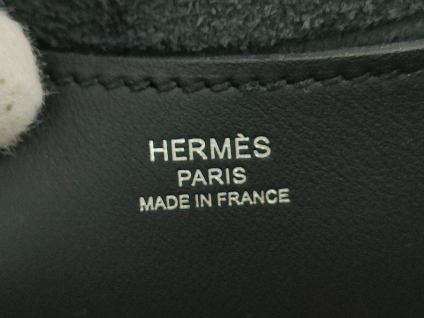 HERMES In the Loop 18 Noir Taurillon Noir Silver Hardware K Stamp Unused Handbag