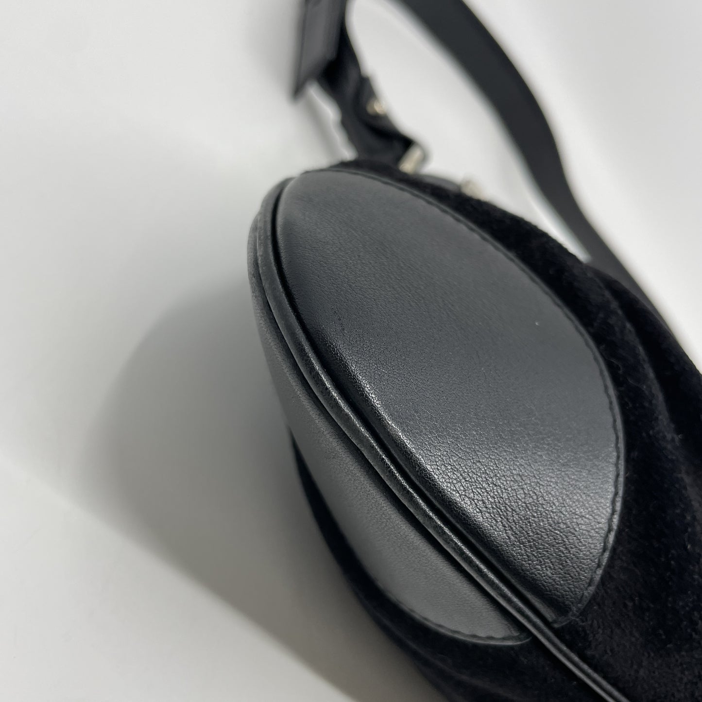Salvatore Ferragamo Gancini One-Shoulder Bag, Black