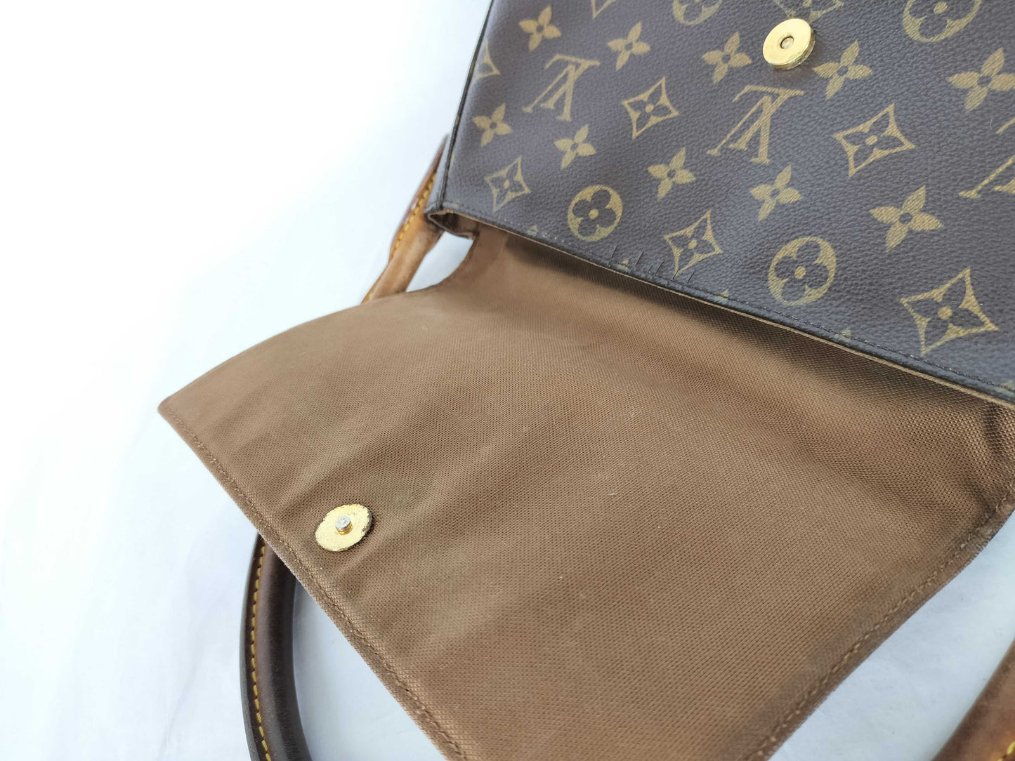 LOUIS VUITTON MI0063 Monogram Louis Vuitton Mini Looping Handbag