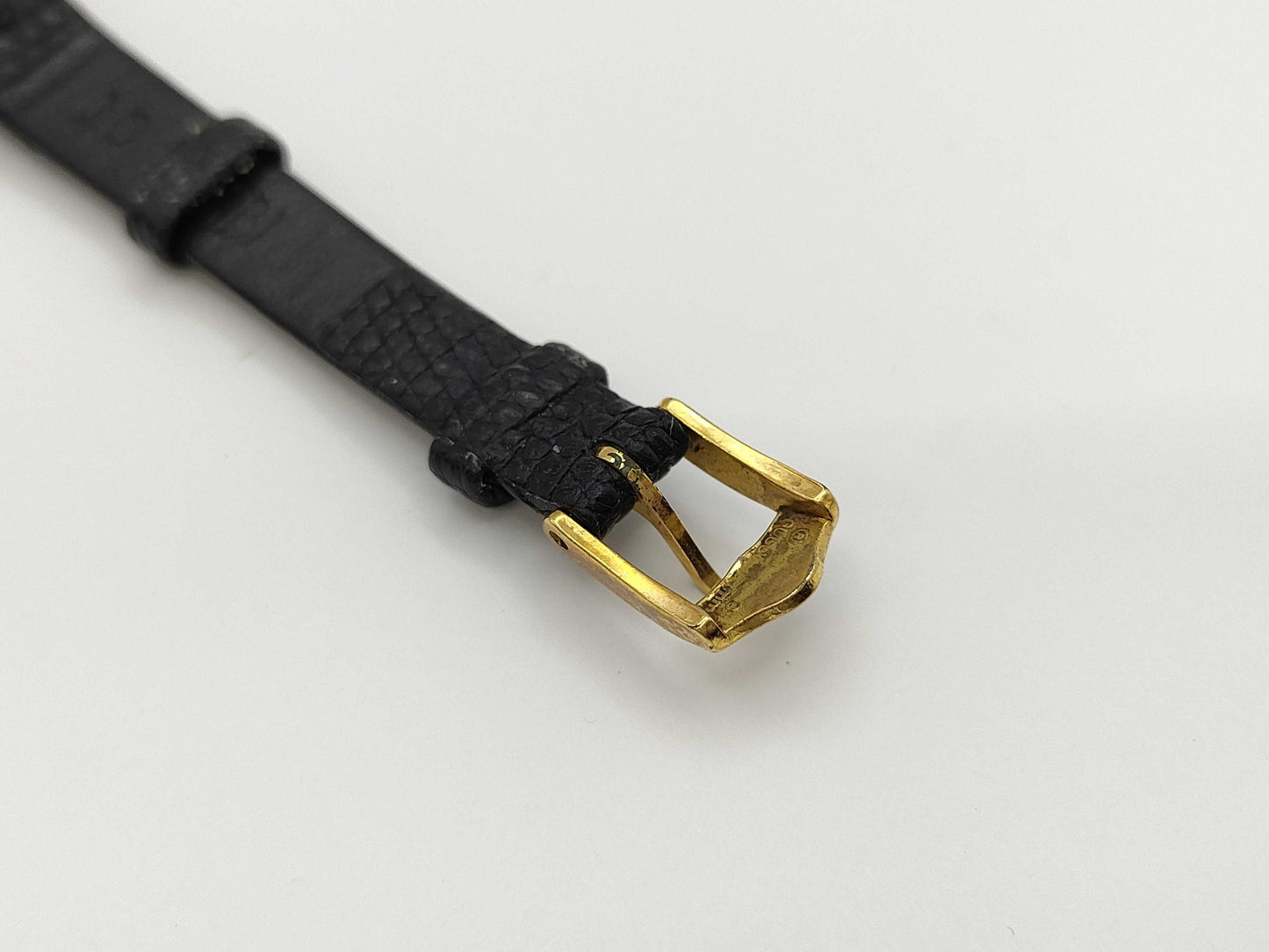 GUCCI Sherry Quartz Black Dial Women's Watch