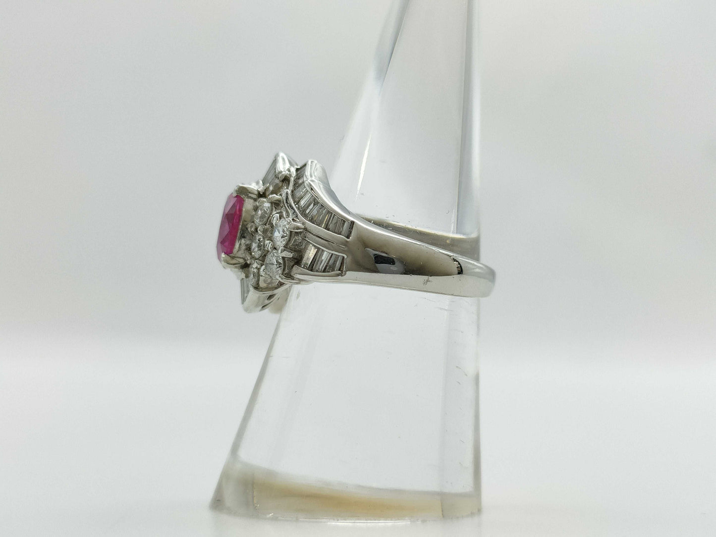 S2.27ct D1.161ct Pt900 11.4g Ring