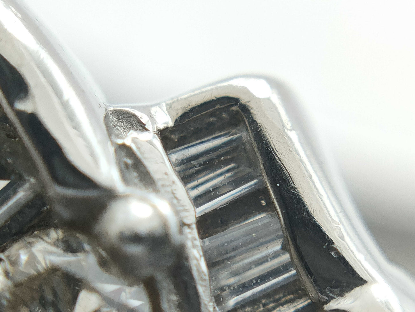 S2.27ct D1.161ct Pt900 11.4g Ring