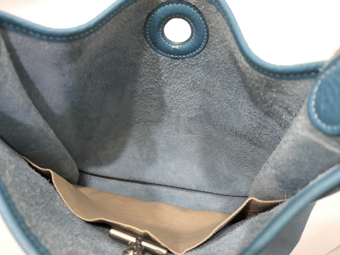 HERMES Vespa Bag A engraved shoulder bag