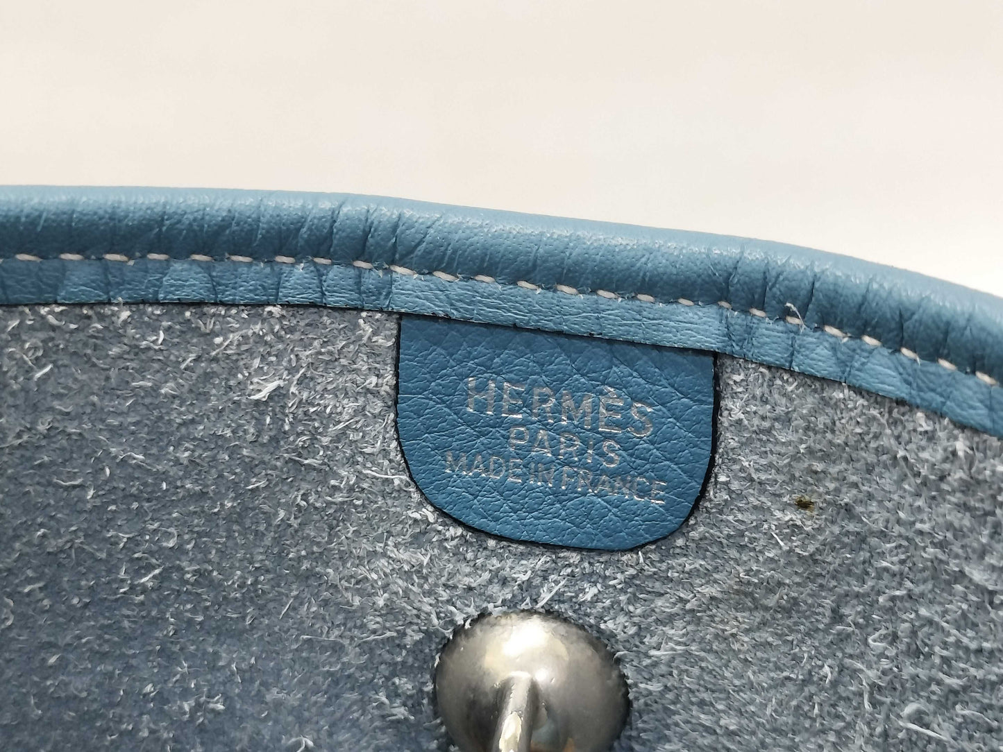 HERMES Vespa Bag A engraved shoulder bag