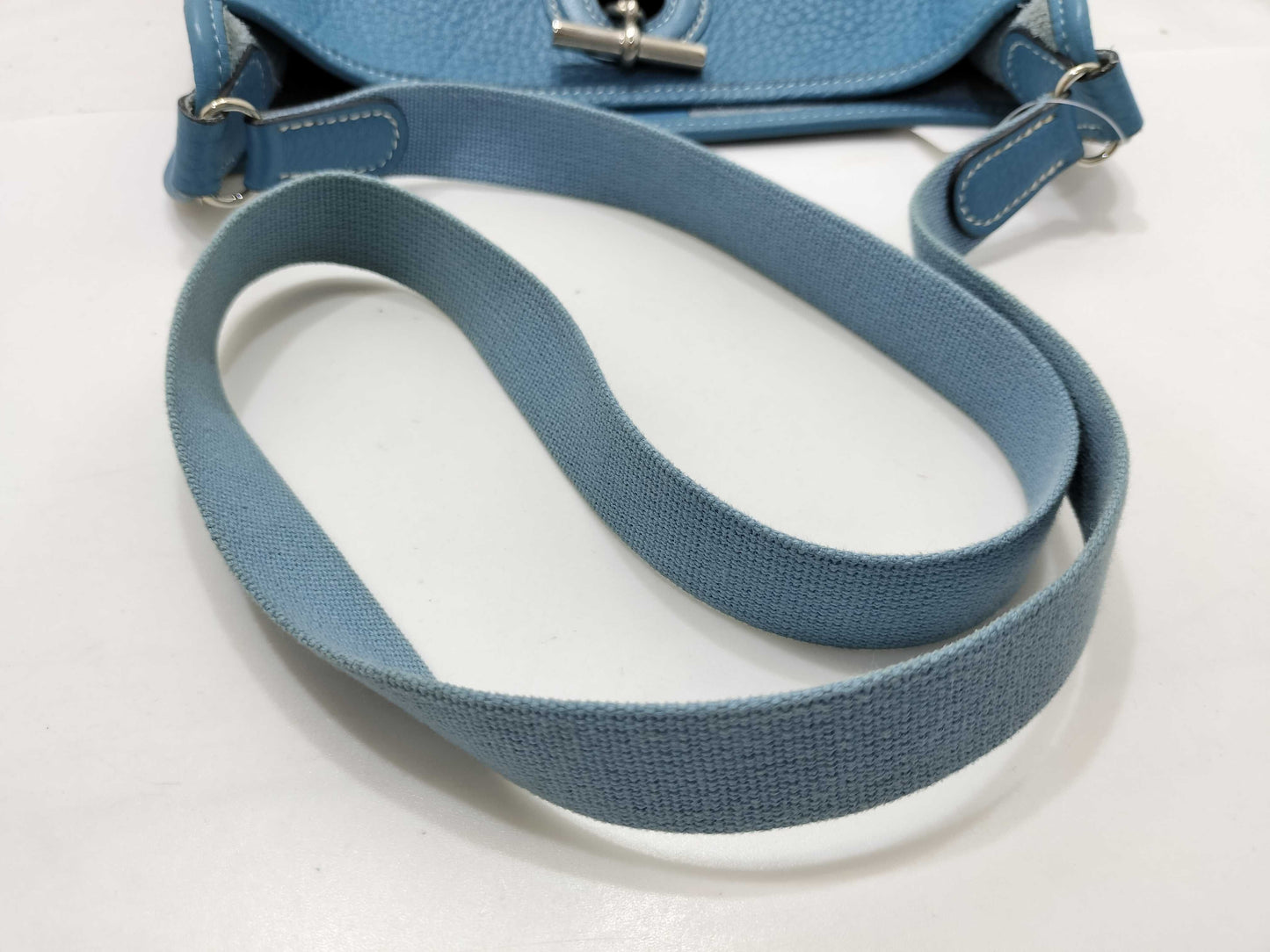 HERMES Vespa Bag A engraved shoulder bag