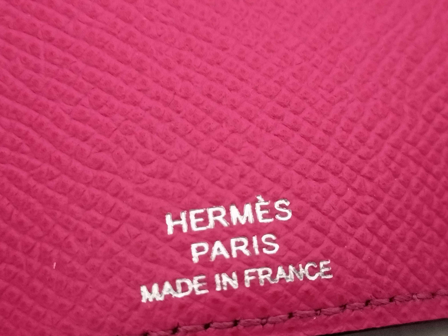 HERMES □Q engraved Bearn unused Bearn key case Veau apron Pink? Q key case key holder